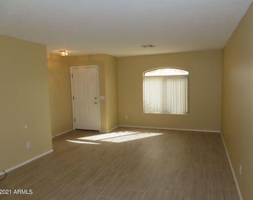 21830 31st Dr, Phoenix AZ  85027-1684 exterior