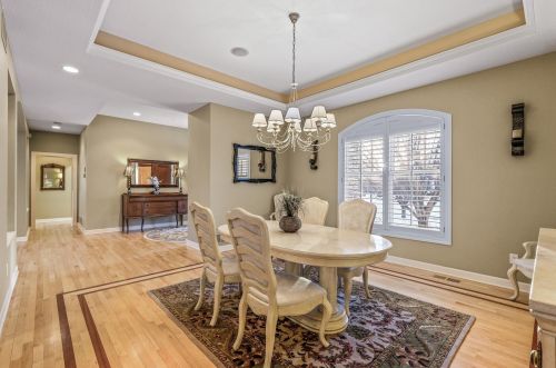 3211 Crestmoor Dr, Saint Paul MN 55125-5010 exterior