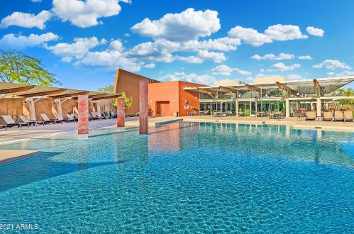 3753 Ember Glow Way, Phoenix AZ 85050-4928 exterior