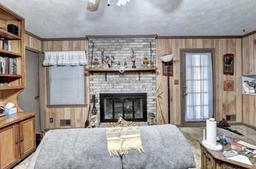 4596 Lenora Church Rd, Lithonia GA 30039-5626 exterior