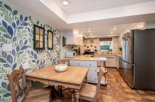 6841 41st St, Milwaukee WI  53209-2202 exterior