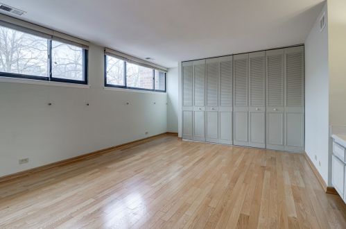 1145 Polk St, Chicago IL 60607-3415 exterior