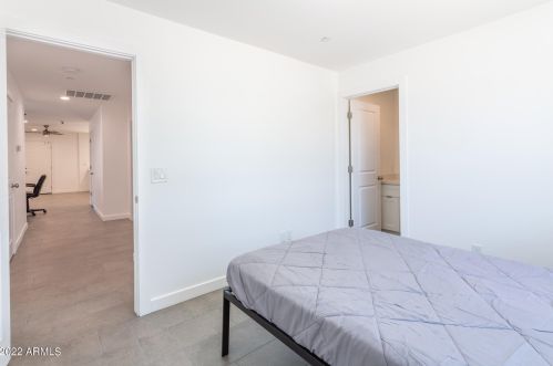 3128 Desert Cove Ave, Phoenix AZ  85029-4203 exterior