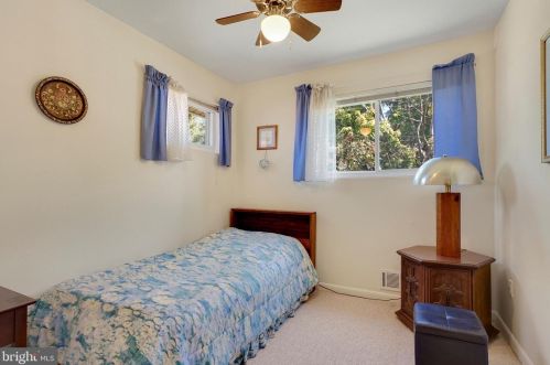 814 Whittington Ter, Silver Spring MD 20901-1056 exterior