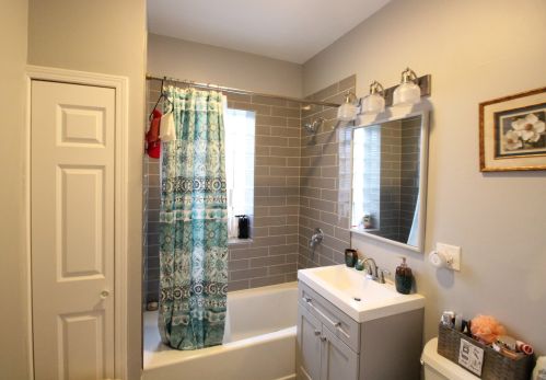 602 Central Park Ave, Chicago IL 60659-3930 exterior