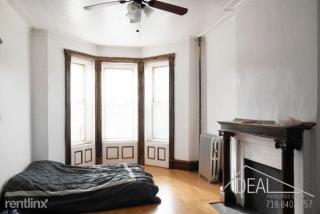 439 50th St, Brooklyn NY  11220-1912 exterior