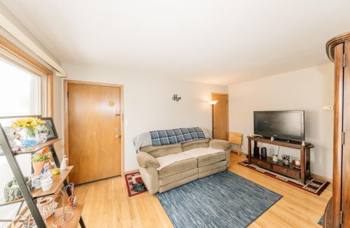 9111 Morgan Ave, Milwaukee WI 53221-1762 exterior