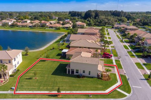 4109 Worlington Ter, Fort Pierce FL 34947-1335 exterior