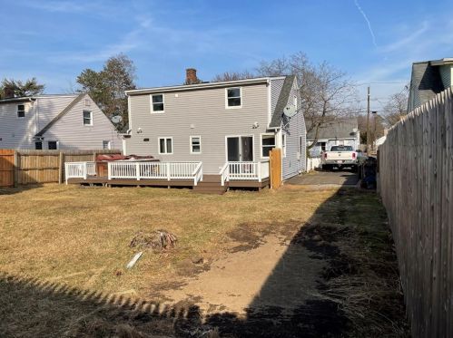 52 Pheland St, Springfield MA 01109-1318 exterior