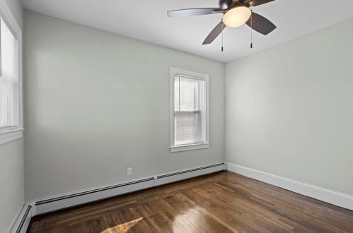 138 Moorefield St, Providence RI 02909-4835 exterior