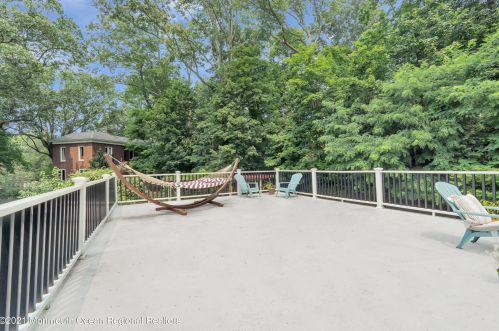 50 Hooper Ave, Atlantic Highlands NJ  07716-1537 exterior