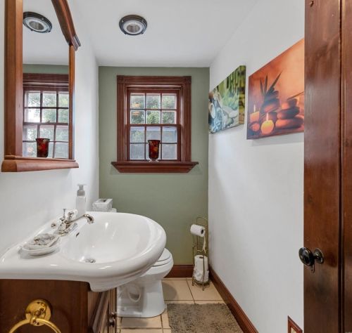 1360 Coburg Lands Dr, Saint Louis MO 63137-3008 exterior