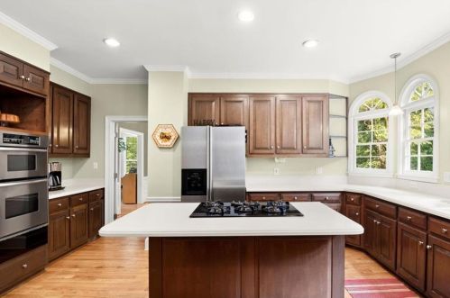 100 Riv Holw Ct, Duluth GA 30096-2414 exterior