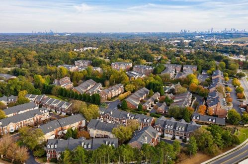 4661 Ivygate Cir, Atlanta GA 30339-1331 exterior