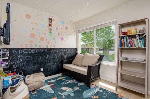 10784 Esmeraldas Dr, San Diego CA  92124-2010 exterior