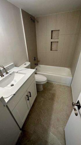 802 Mdw Cir, Boynton Beach FL 33436-8936 exterior