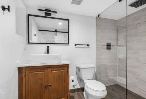 3418 Carroll Ave, Chicago IL 60624-1916 exterior