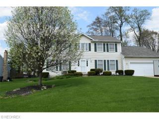 32667 Lisa Ln, Cleveland OH  44139-5582 exterior