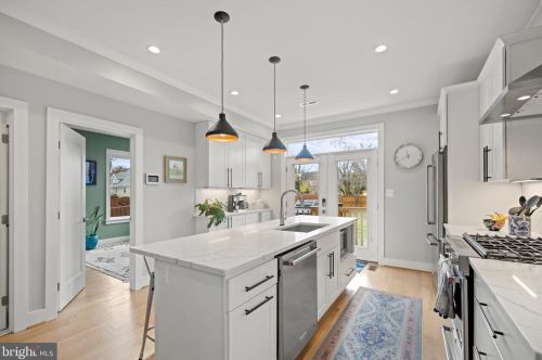 308 Quackenbos St, Washington DC  20011-1654 exterior