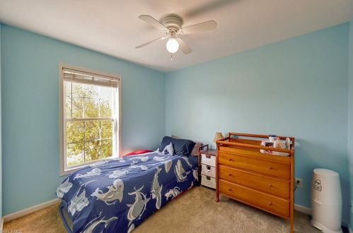 210 Leawood Cir, Naples FL 34104-4133 exterior