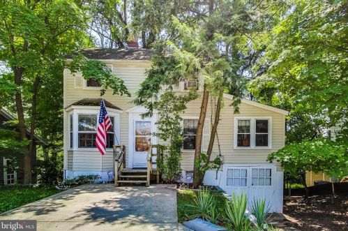 305 Ethan Allen Ave, Silver Spring, MD 20912-4526