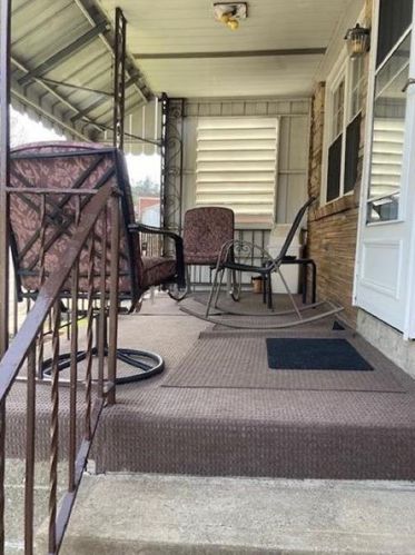 1924 Homestead Duquesne Rd, Pittsburgh, PA 15122-3620