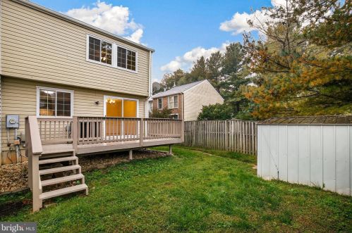 7813 Havenside Ter, Rockville MD 20855-2261 exterior