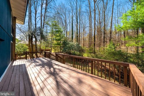 10618 Great Arbor Dr, Rockville MD 20854-4220 exterior