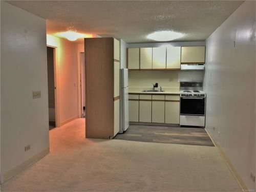 1503 Liholiho St, Honolulu HI  96822-4053 exterior