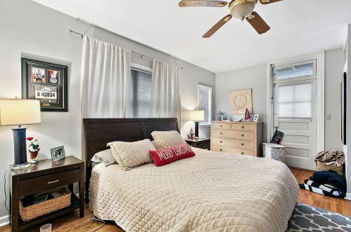 2147 Shakespeare Ave, Chicago IL 60647-3217 exterior