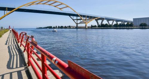 541 Erie St, Milwaukee WI 53202-0061 exterior