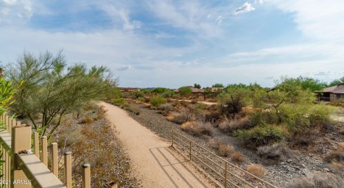 27626 18th Dr, Phoenix AZ  85085-5325 exterior