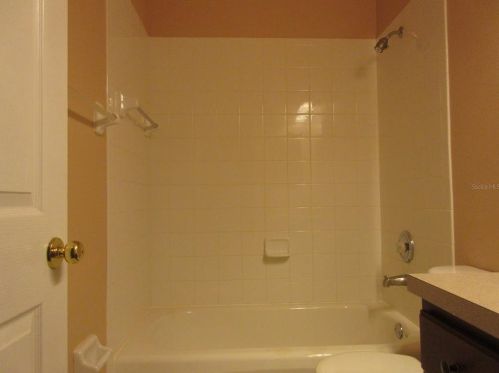 9417 Park Village Dr, Tampa FL  33626-5148 exterior