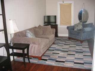 4609 River Park Blvd, Milwaukee, WI 53209-6524