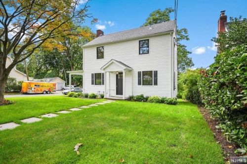 586 Palisade Ave, Teaneck, NJ 07666-3145