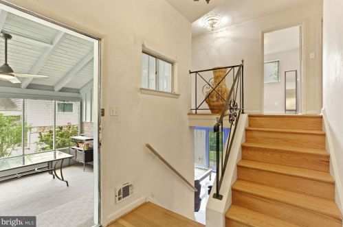 906 Belgrade Rd, Silver Spring MD 20902-3248 exterior