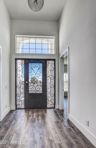 6434 12 St, Phoenix AZ 85086-4804 exterior