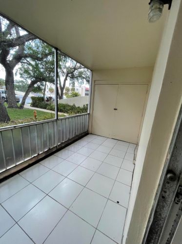 624 13th St, Boca Raton FL  33486-2474 exterior