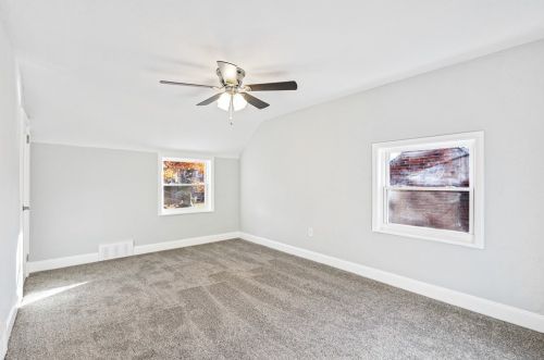 1437 Avon Pl, Pittsburgh PA 15221-1216 exterior