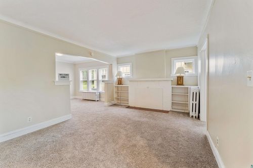 2019 6 St, Duluth MN 55806-2551 exterior