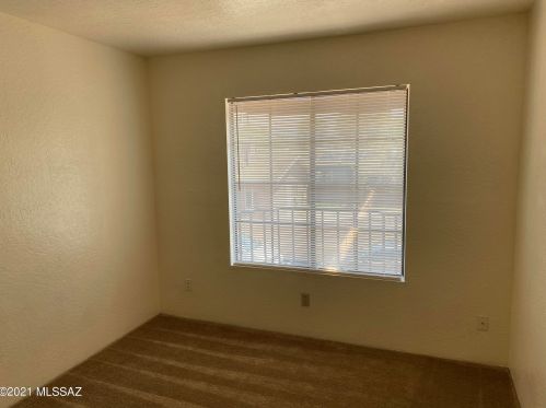 254 Pastime Rd, Tucson AZ 85705-3399 exterior