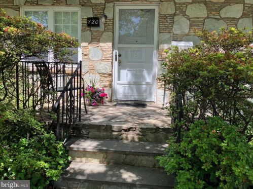 720 Valley Forge Ave, Trenton, NJ 08648-4626