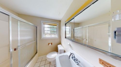 103 Madeleine Ave, Woonsocket RI 02895 exterior