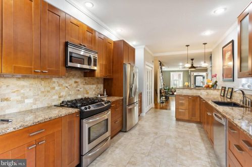 769 24 St, Philadelphia PA 19130-2539 exterior