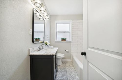 4014 Miami St, Saint Louis MO 63116-1708 exterior