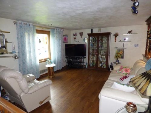 1650 Arnold St, Pittsburgh PA 15205-3503 exterior