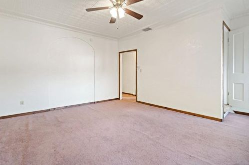 5205 Stanton Ave, Pittsburgh PA 15201-2592 exterior