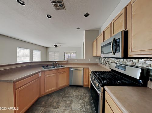 2600 La Costa Dr, Chandler AZ  85249-4180 exterior