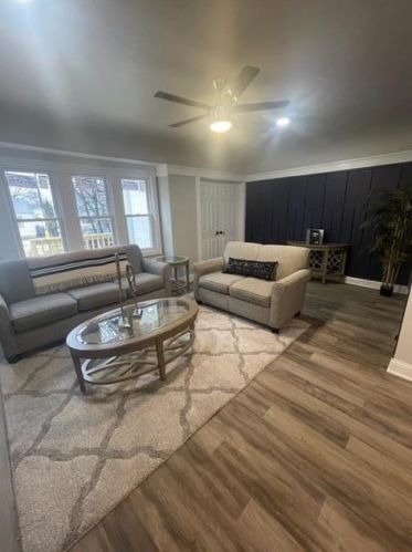 4646 40th St, Milwaukee, WI 53209-5810