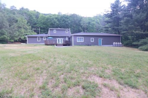 115 Scudders Rd, Sparta NJ  07871-3536 exterior